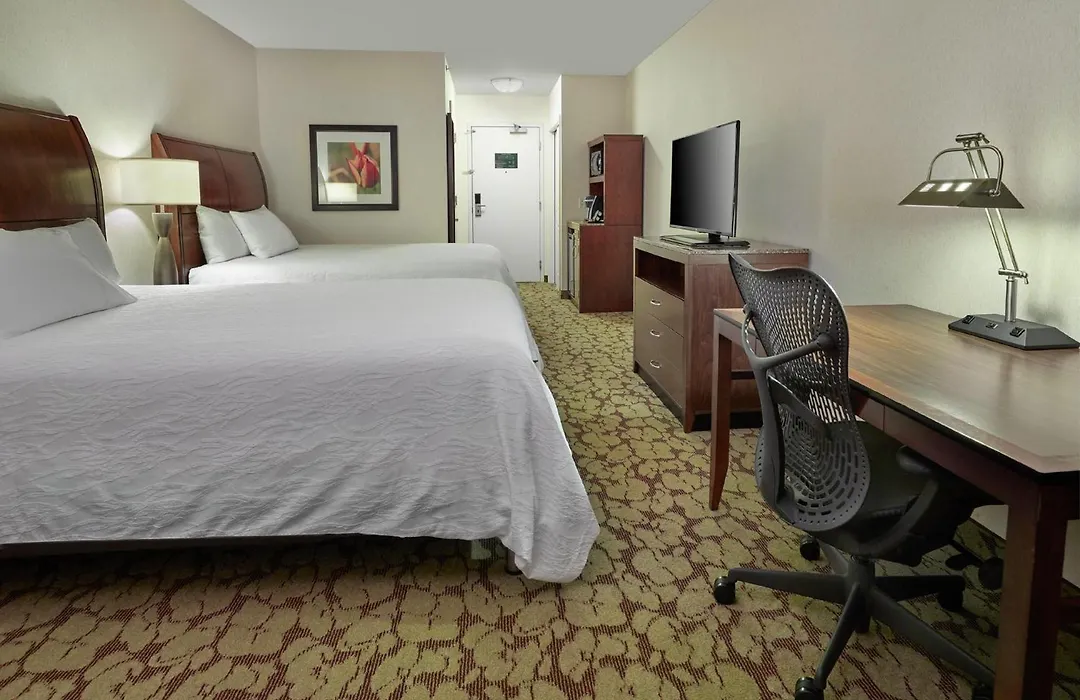 Hilton Garden Inn West Edmonton-1